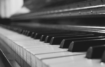 Composer looking for a collaboration project with a film writer